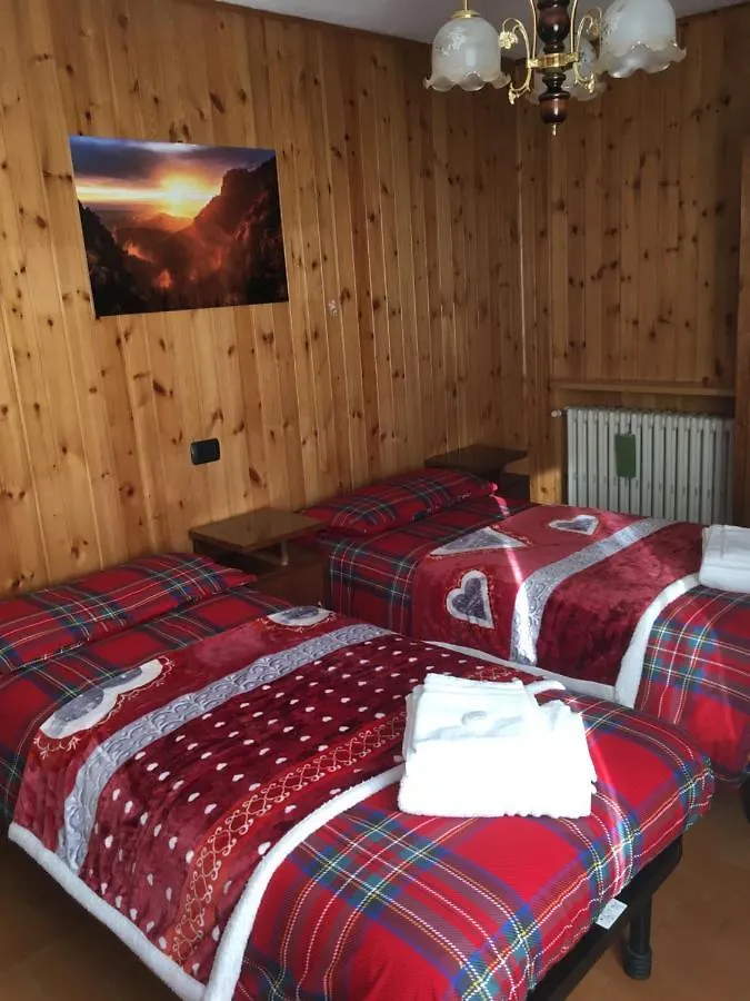Appartamento Castellaccio Ponte di Legno 0*,  Olaszország